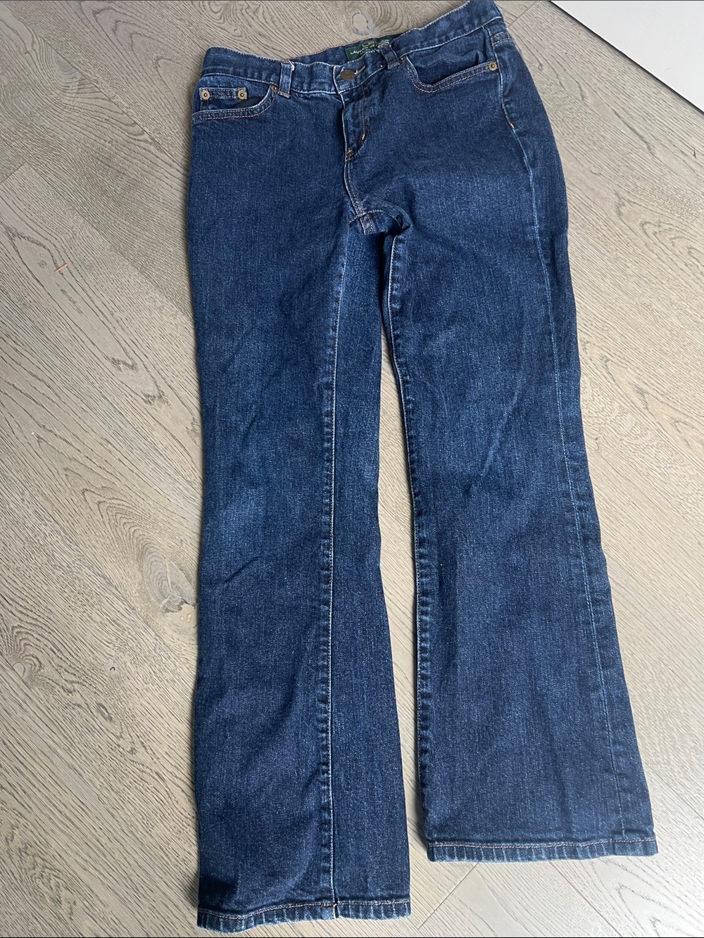 Lauren Jean Co. Ralph Lauren Classic Bootcut  4 Petite Denim Jeans